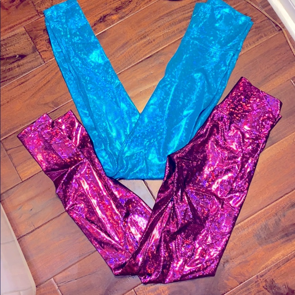 Metallic iridescent hologram legging